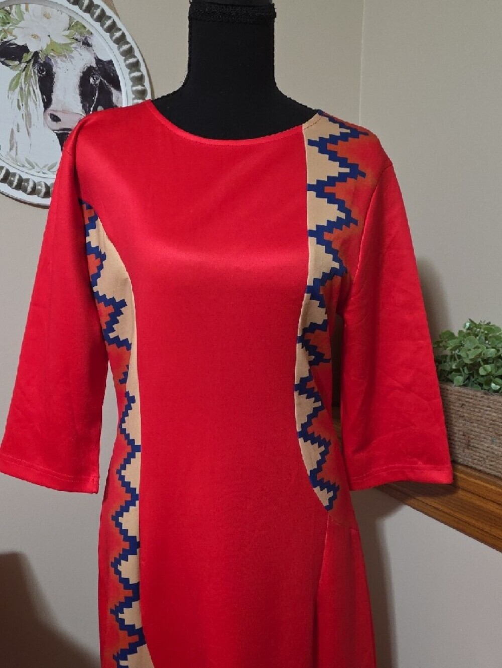 Red Patterned Midi Dress - Picture 2 of 11